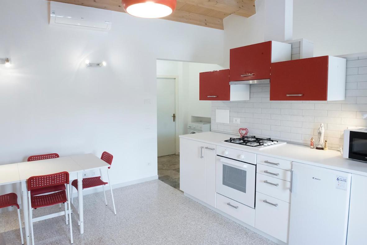 S222 - Sirolo, Nuovissimo Bilocale In Villetta 1P Екстер'єр фото
